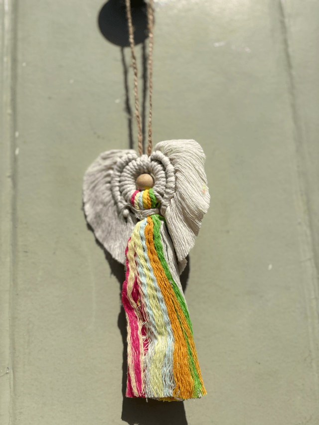 Ange Hati Hati en macramé