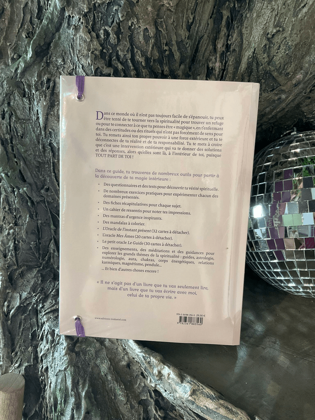 Livre "Le guide du Lightworker" - Isabelle Cerf