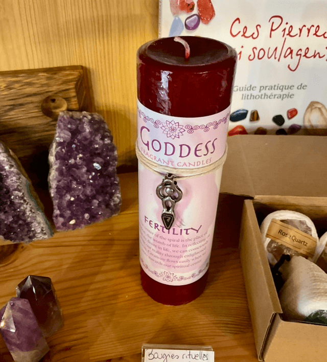 Bougie rituelle parfumée + pendentif 